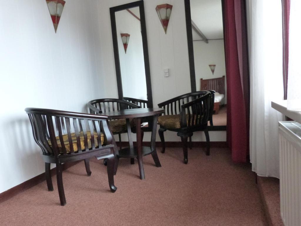 Hotel Wienerhof Den Helder Habitación foto